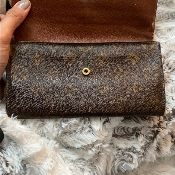 Authentic Louis Vuitton Wallet** just reduced - Picture 4 of 8